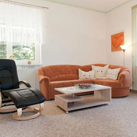 Am Hasenberg Apartman *